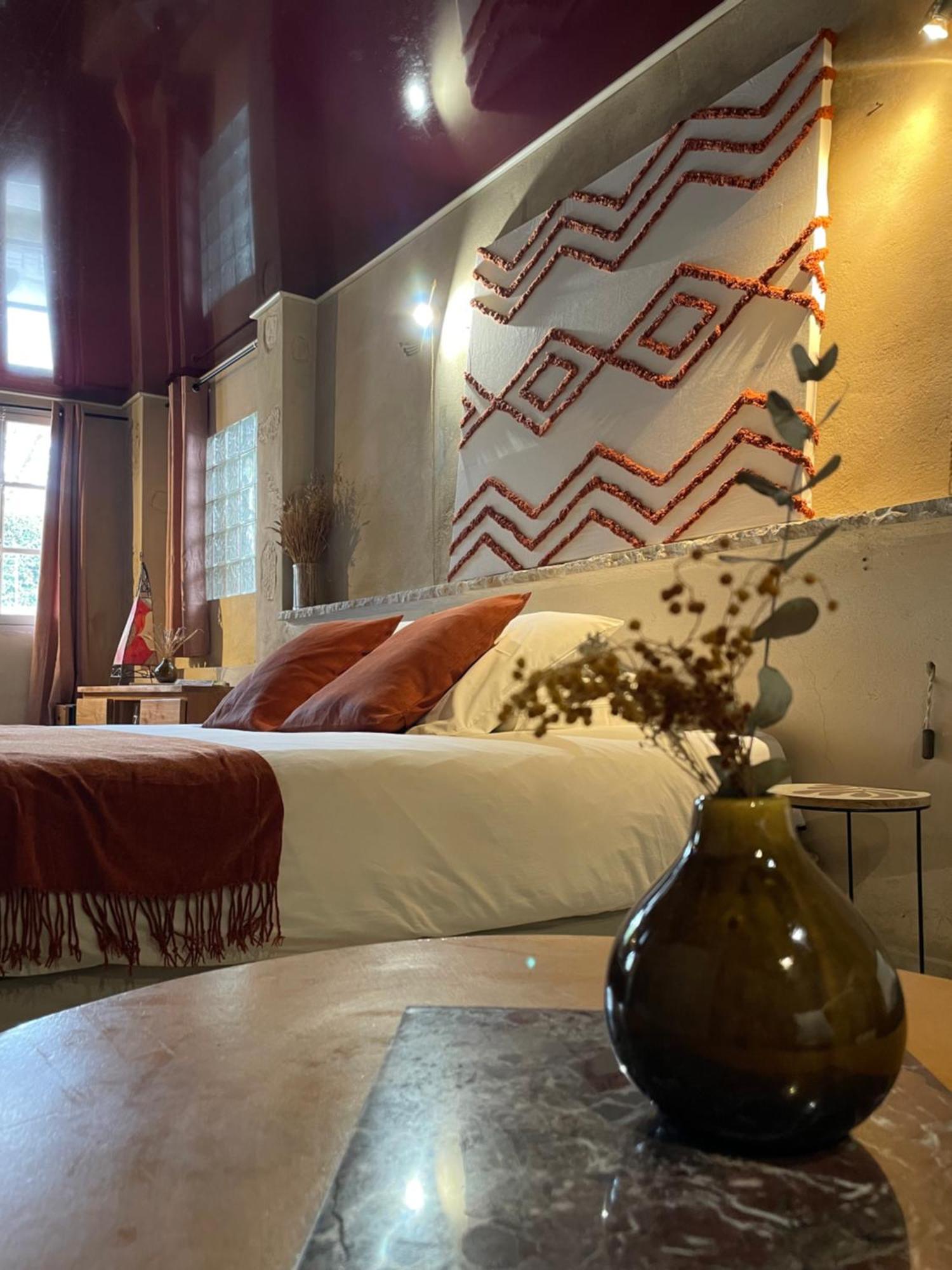 In Provence Hotel - Experience Atypique Venelles Exterior foto